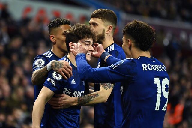 足球西甲榜首易主，冠军形势再变