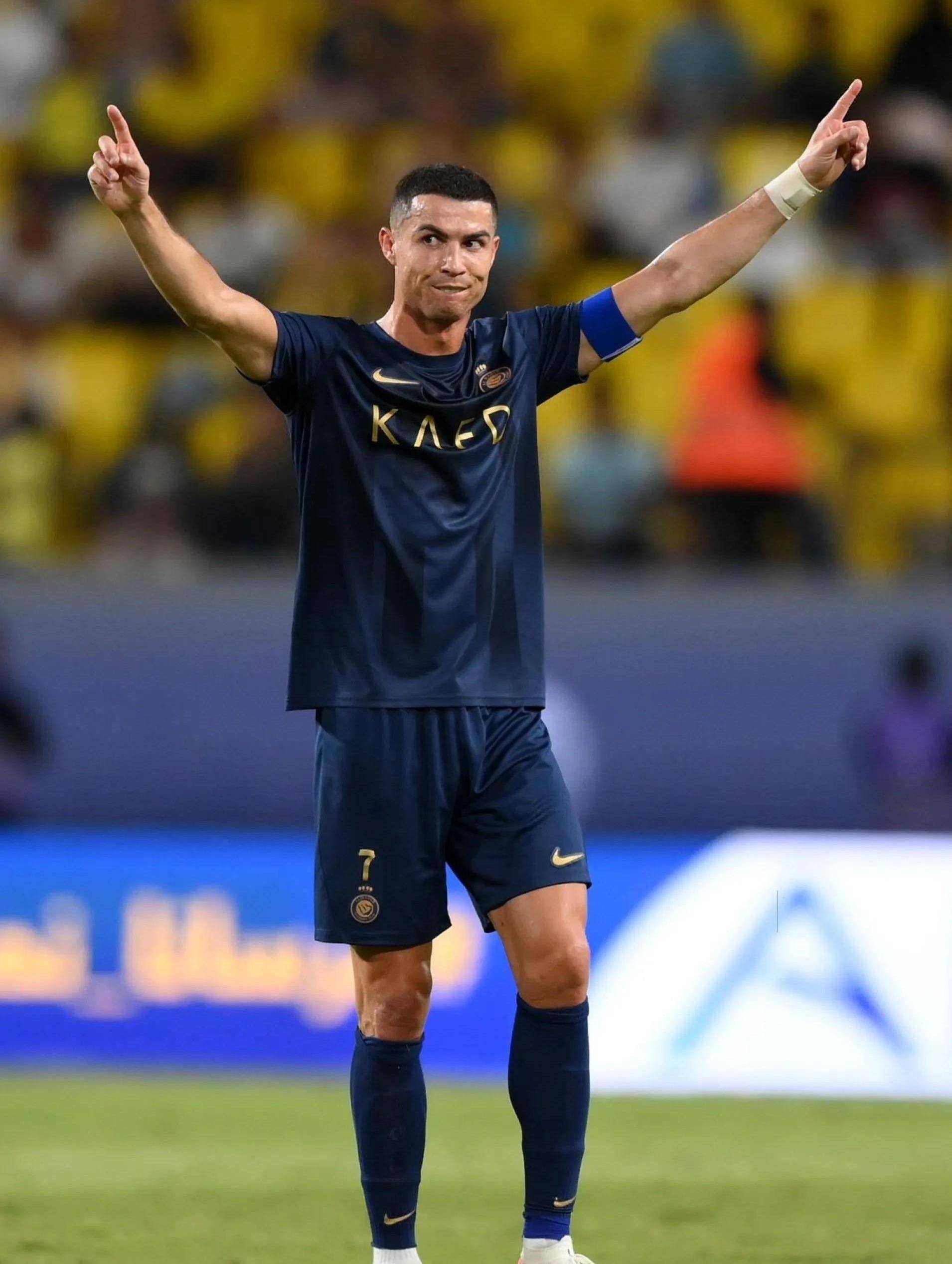 皇马门将神扑挽救球队