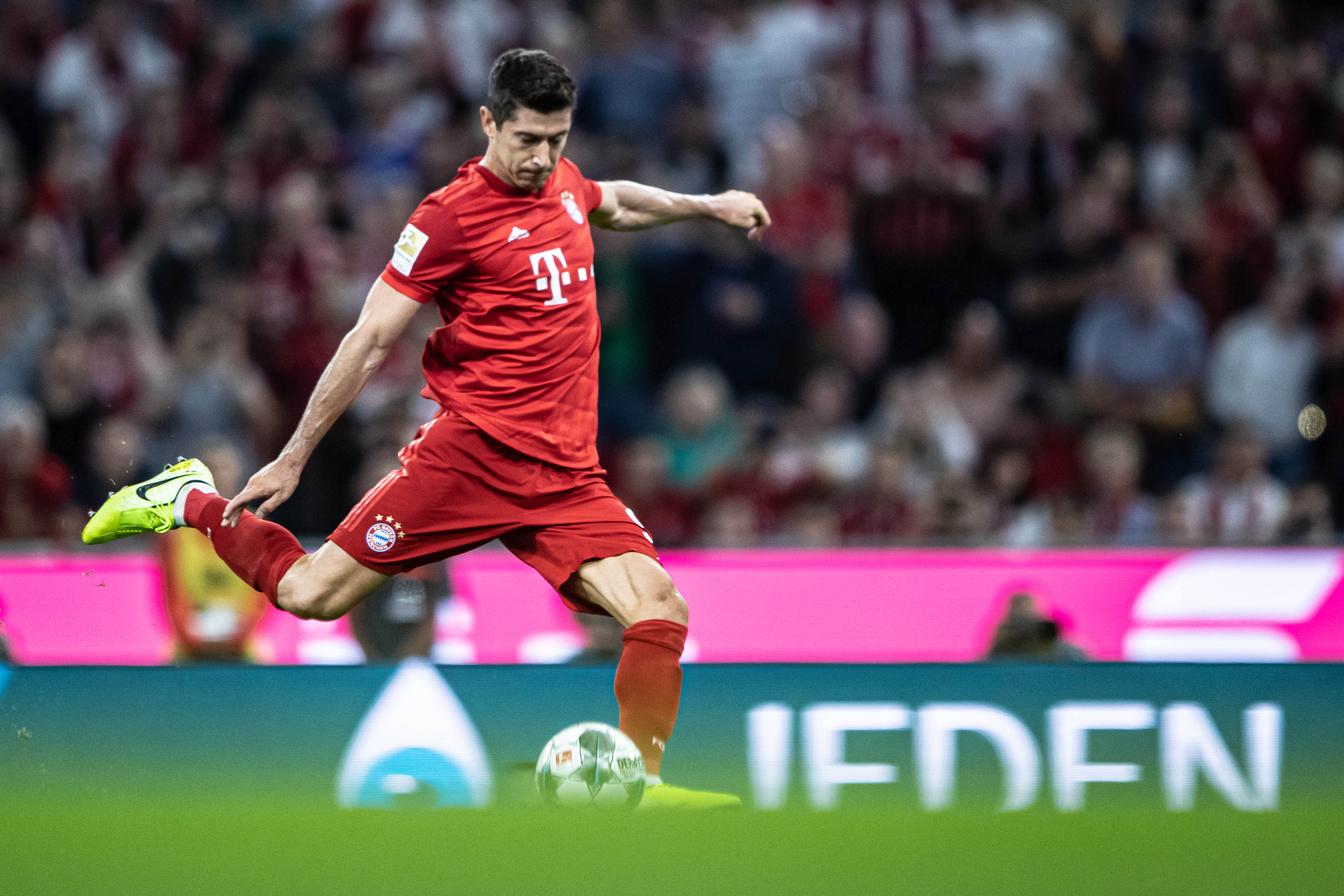 防守端的噪音太大了