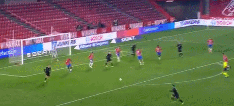 巴顿：很遗憾自己因伤没赶上最后几轮比赛，朋友们明年见