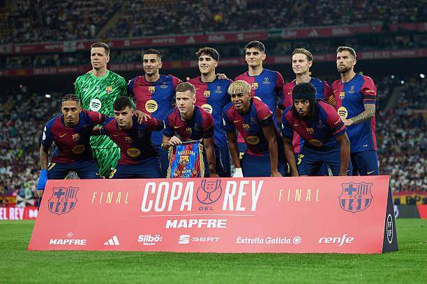 费迪南德：阿里也是一个普通人，并不是所有球员都能收获成功